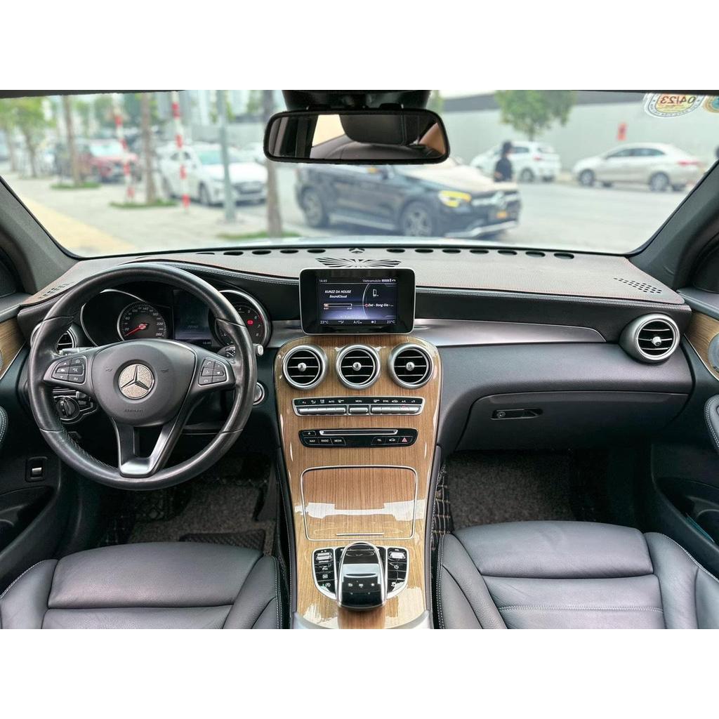 Mercedes-Benz C / E / S / GLC / GLB / GLE / GLS sau khi trải thảm taplo - ảnh 5
